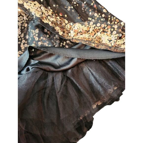 Crystal Doll size 5 black and gold prom, homecoming, cocktail party dress - Picture 9 of 12